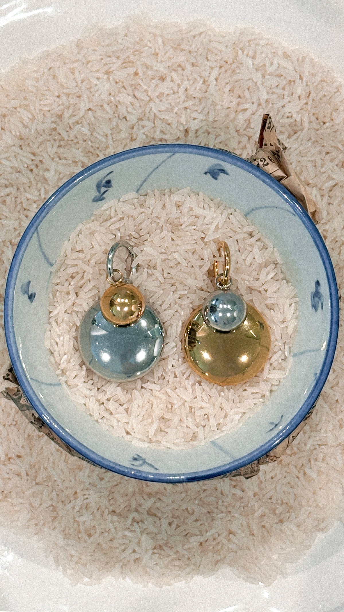 MIX SCOOP AND MEDAILLON EARRINGS