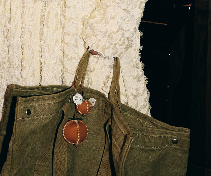 BAG CHARM ORANGE